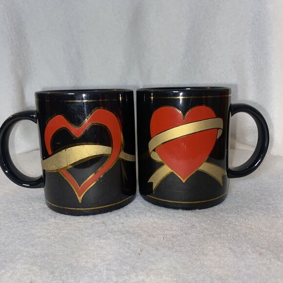 LOT OF 2 VINTAGE 1995 J.J.J COFFEE MUG HEART BLACK MUG HEART HEART RARE - Picture 1 of 11